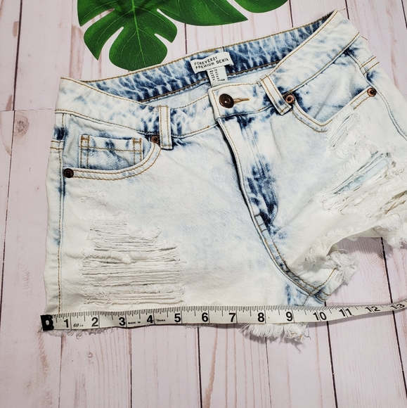 Forever 21 Shorts - Picture 8 of 8